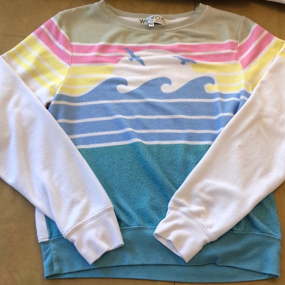 WILDFOX ocean waves sweatshirt XS